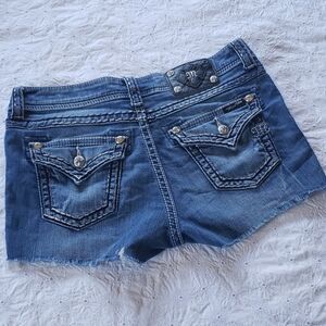Miss me blue embellish distress cutt off shorts 27